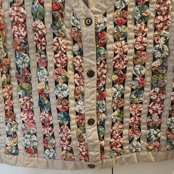 Gently used. VINTAGE Susan Bristol  Beautiful Flower Vest. Size Small. - Picture 4 of 9